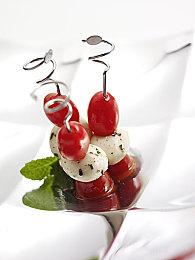 《无主之地4》锻造骑士亚蒙演示 猛男千钧一击